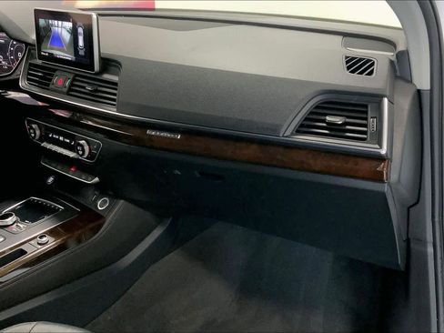 Used 2019 Audi Q5 2.0T Premium Plus w/ Premium Plus Package image 21