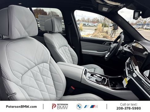 New 2026 BMW X5 xDrive50e image 19