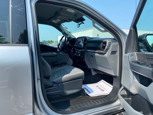 Used 2025 Ford F150 XLT w/ Equipment Group 301A Standard AWD/4WD image 12