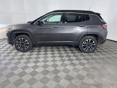 Used 2022 Jeep Compass Limited AWD/4WD image 6