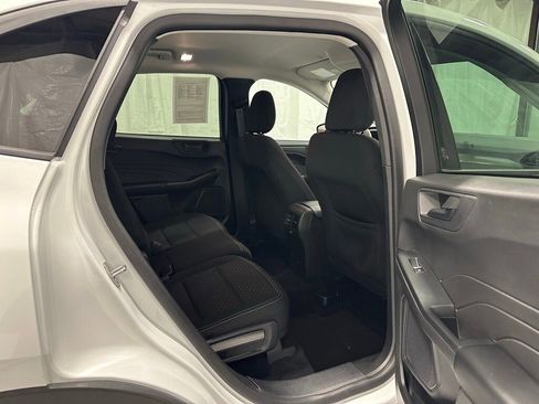 Used 2025 Ford Escape Active image 45