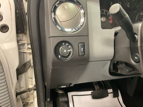 Used 2013 Ford F250 XLT w/ XLT Value Pkg image 15