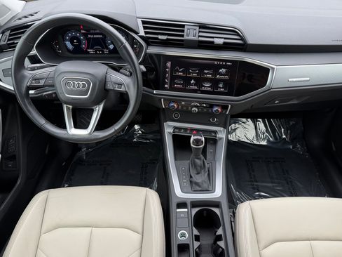 Used 2023 Audi Q3 2.0T Premium w/ Convenience Package image 25