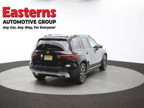 Used 2022 Mercedes-Benz GLB 250 4MATIC w/ Premium Package Lite image 40