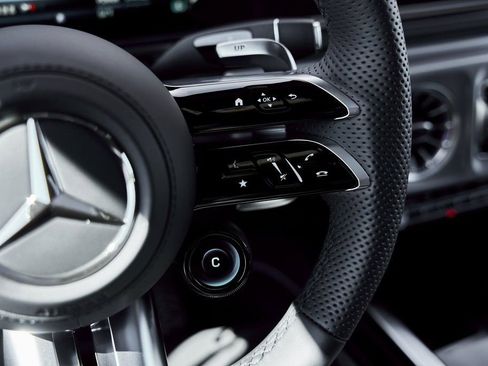 Used 2026 Mercedes-Benz G 63 AMG 4MATIC image 62