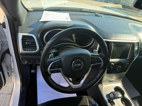 Used 2015 Jeep Grand Cherokee Altitude image 22
