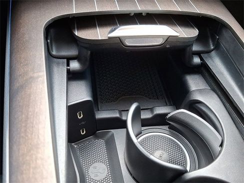 Used 2026 Mercedes-Benz E 350 4MATIC Sedan image 18