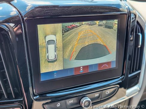 Used 2019 Chevrolet Traverse Premier FWD image 15