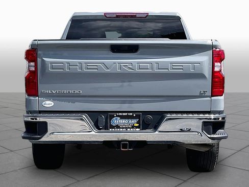 Used 2024 Chevrolet Silverado 1500 LT AWD/4WD image 5