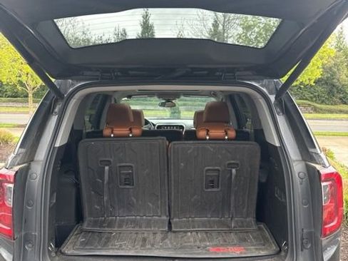Used 2020 GMC Acadia AT4 w/ Driver Alert Package II image 18