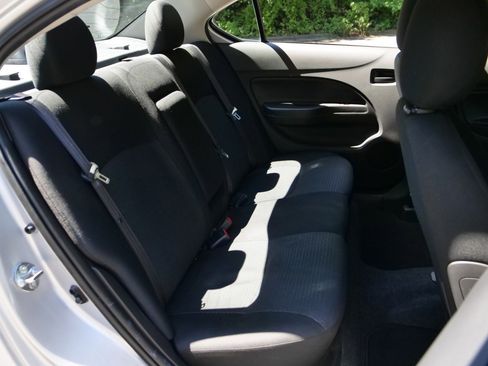 Used 2024 Mitsubishi Mirage G4 ES FWD image 27