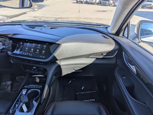 Used 2022 Buick Envision Essence w/ Sport Touring Package image 4
