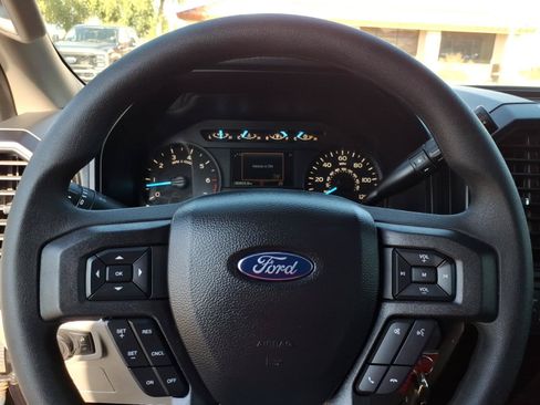 Used 2019 Ford F150 XL w/ Equipment Group 101A Mid AWD/4WD image 18