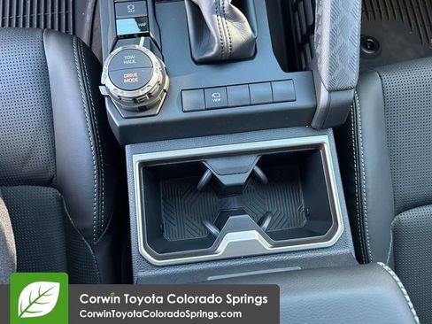 New 2025 Toyota 4Runner Limited image 21