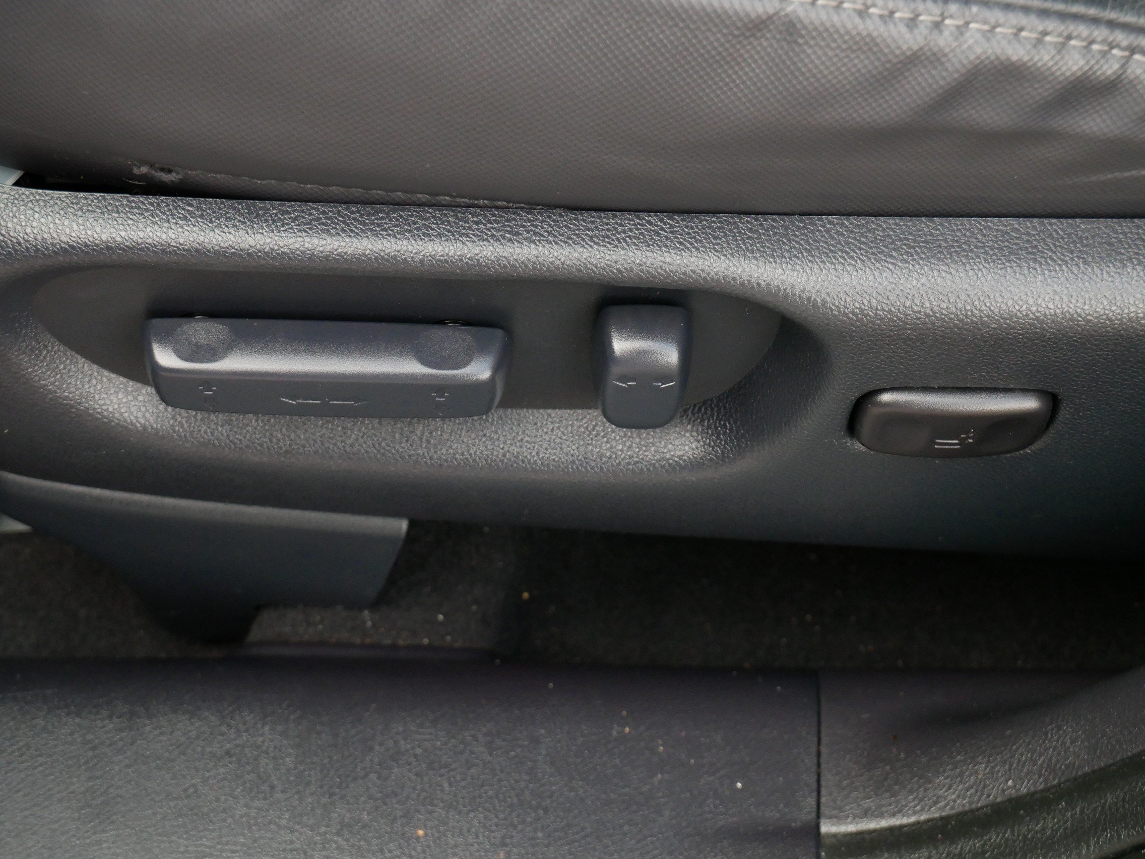 Used 2011 Honda CR-V EX-L image 20