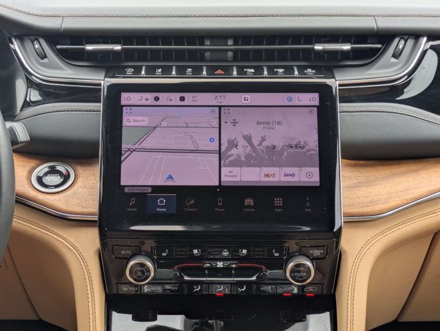 Certified 2025 Jeep Grand Cherokee L Summit AWD/4WD image 20
