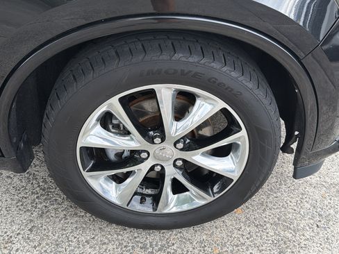 Used 2014 Dodge Durango R/T w/ Premium Nappa Leather Group RWD image 12
