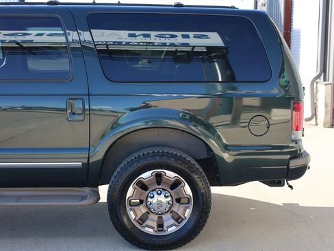 Used 2003 Ford Excursion Limited image 13