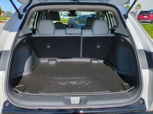 New 2026 Honda HR-V EX-L image 12