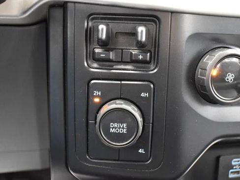 Used 2021 Ford F150 XL w/ Trailer Tow Package image 34