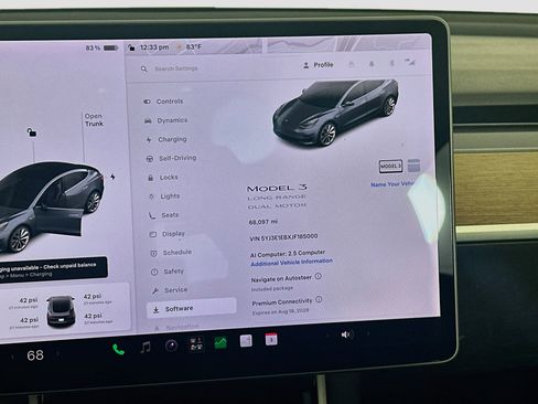 Used 2018 Tesla Model 3 Long Range AWD/4WD image 18