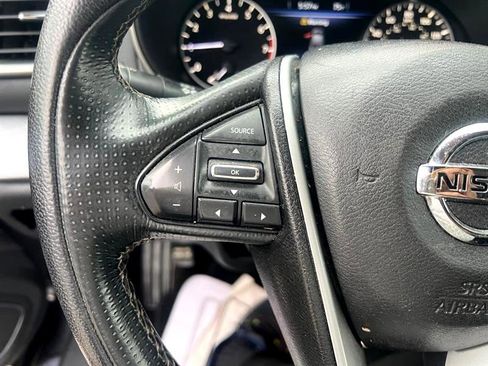 Used 2017 Nissan Maxima 3.5 SL image 32