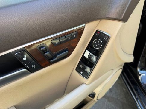 Used 2014 Mercedes-Benz C 300 4MATIC Sedan image 26