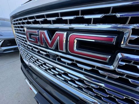 Certified 2020 GMC Sierra 1500 Denali w/ Denali Ultimate Package image 33