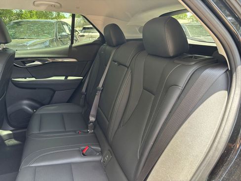 Used 2024 Buick Envision Preferred AWD/4WD image 39