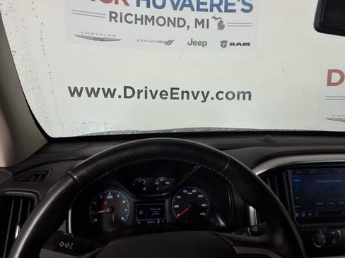 Used 2022 Chevrolet Colorado LT w/ LT Convenience Package AWD/4WD image 23