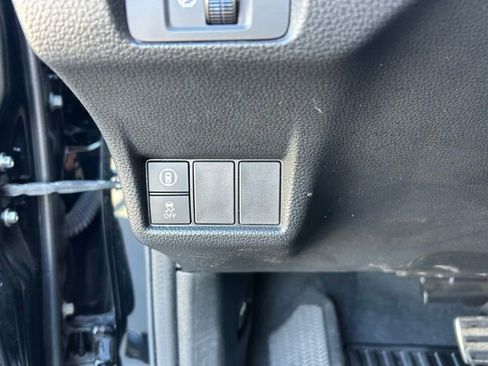 Used 2023 Honda Civic Sport image 18