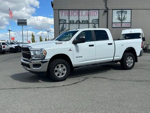 Used 2023 RAM 2500 Big Horn w/ Cold Weather Group AWD/4WD image 1