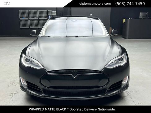 Used 2014 Tesla Model S P85 image 11
