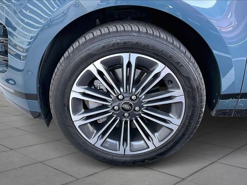 Used 2026 Land Rover Range Rover Evoque Dynamic SE image 10