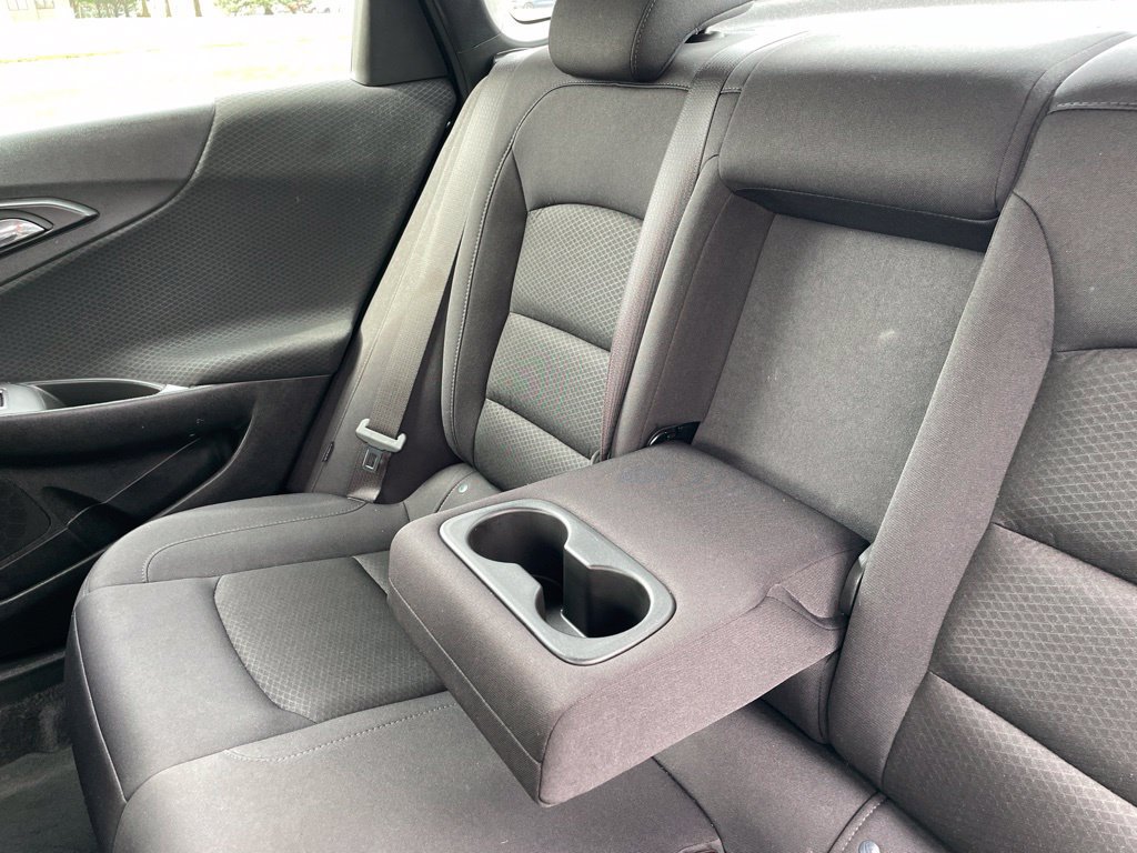 Used 2025 Chevrolet Malibu LT FWD image 34
