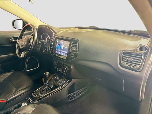 Used 2020 Jeep Compass Limited image 28