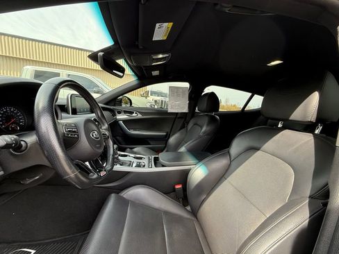 Used 2019 Kia Stinger GT image 7