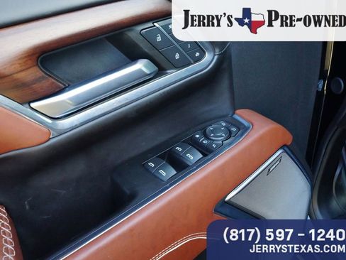 Used 2024 GMC Sierra 2500 Denali Ultimate w/ Max Trailering Package image 17