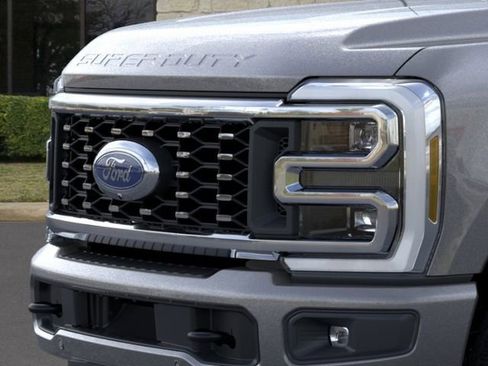 New 2026 Ford F350 Platinum AWD/4WD image 17