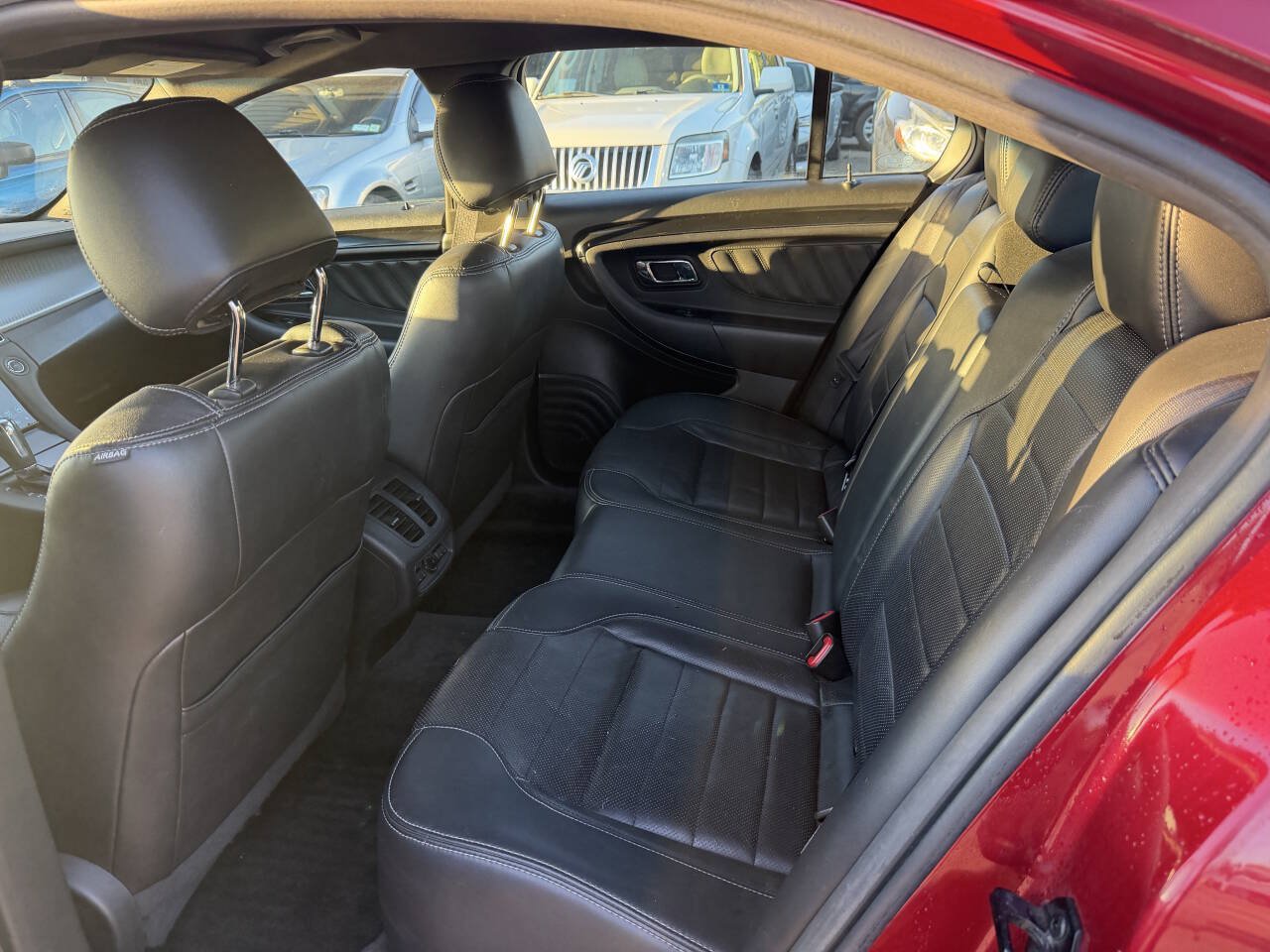 Used 2013 Ford Taurus SHO AWD/4WD image 12