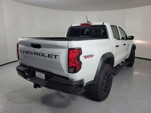 Used 2026 Chevrolet Colorado Trail Boss AWD/4WD image 4