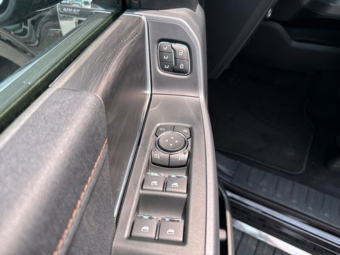 New 2025 Ford F150 Lariat w/ Equipment Group 501A Mid image 41