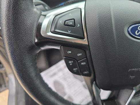 Used 2024 Ford Edge SEL AWD/4WD image 21