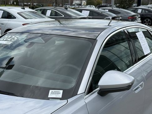 Used 2025 Audi A5 2.0T Premium w/ Convenience Package image 10