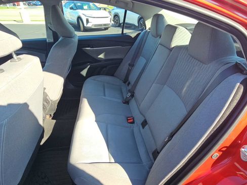 Used 2025 Toyota Camry LE FWD image 27