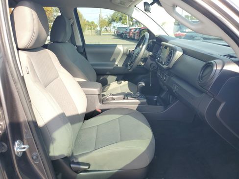 Used 2023 Toyota Tacoma SR5 image 7