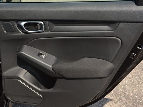 Used 2023 Honda Civic LX image 18