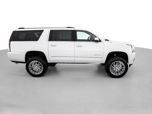 Used 2020 GMC Yukon XL Denali w/ Open Road Package AWD/4WD image 4