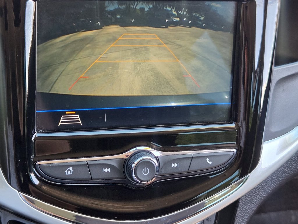 Used 2018 Chevrolet Sonic LT w/ Convenience Package FWD image 20