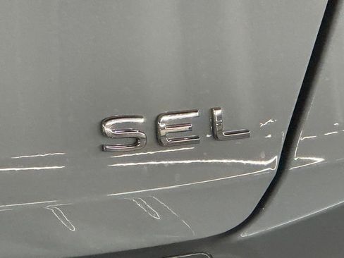 New 2025 Volkswagen Jetta SEL image 36